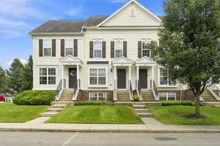 6261 Needletail Road, 32, Columbus, OH 43230