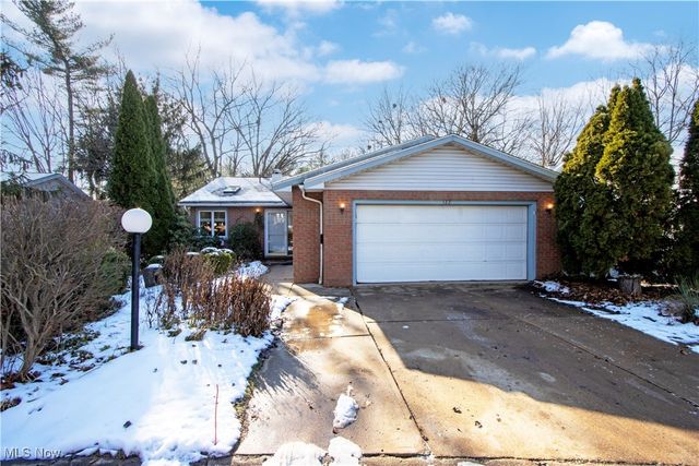 588 Forest Creek Drive, Wooster, OH 44691