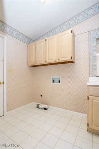 588 Forest Creek Drive, Wooster, OH 44691