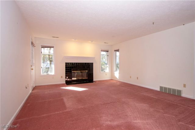 588 Forest Creek Drive, Wooster, OH 44691