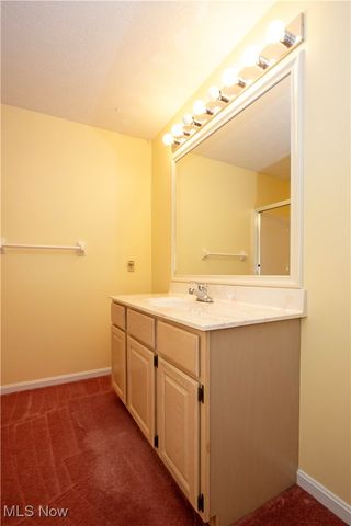 588 Forest Creek Drive, Wooster, OH 44691