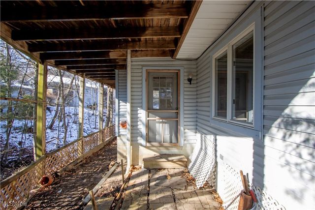 588 Forest Creek Drive, Wooster, OH 44691