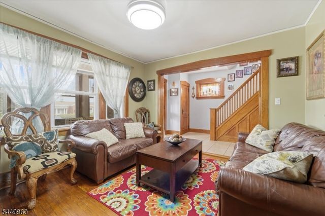 73 E 6Th St, Clifton City, NJ 07011