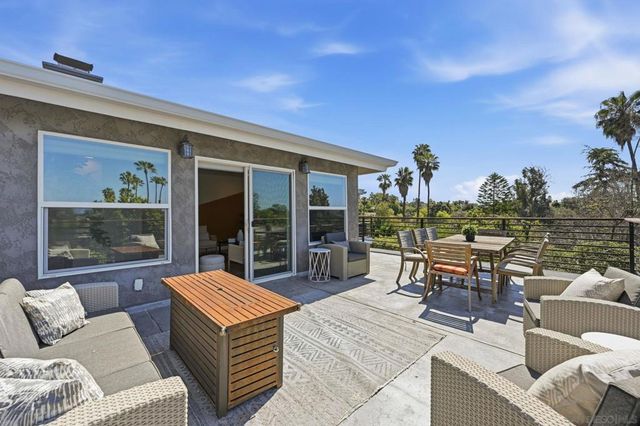 9257 Dillon Dr, La Mesa, CA 91941