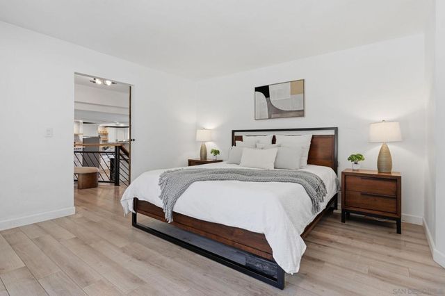 9257 Dillon Dr, La Mesa, CA 91941