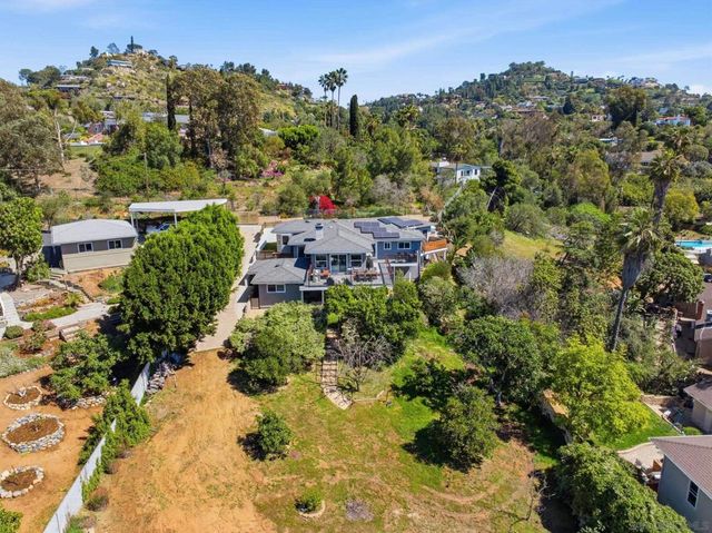 9257 Dillon Dr, La Mesa, CA 91941