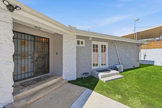 9257 Dillon Dr, La Mesa, CA 91941