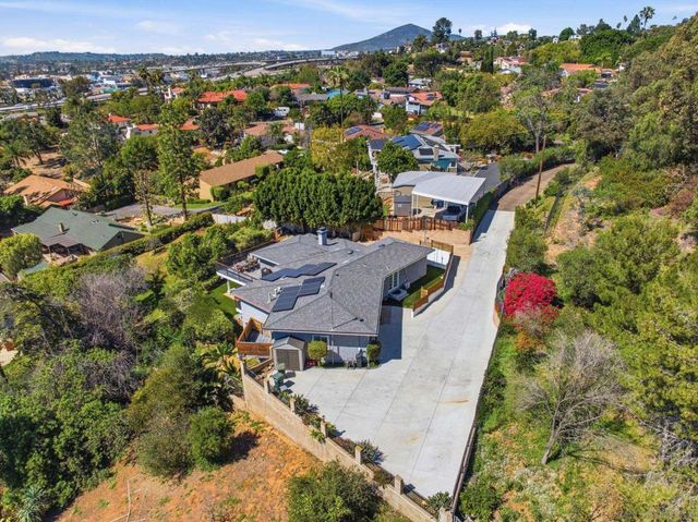 9257 Dillon Dr, La Mesa, CA 91941