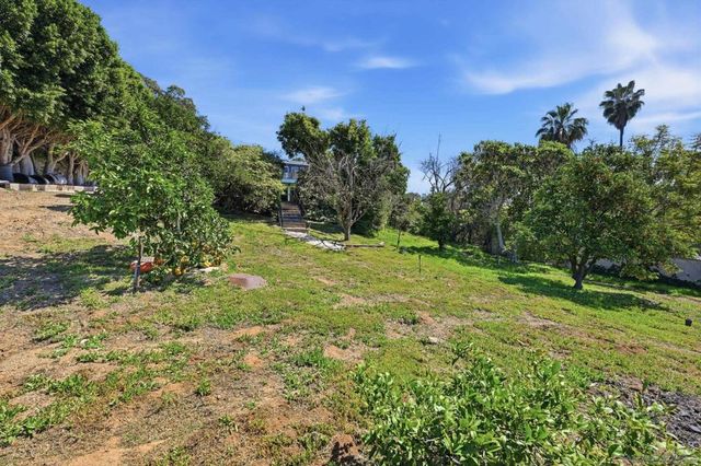 9257 Dillon Dr, La Mesa, CA 91941