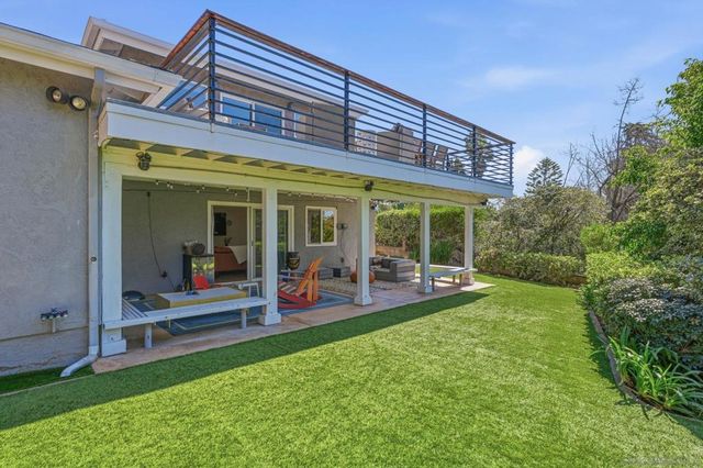 9257 Dillon Dr, La Mesa, CA 91941