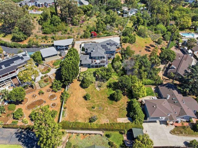 9257 Dillon Dr, La Mesa, CA 91941