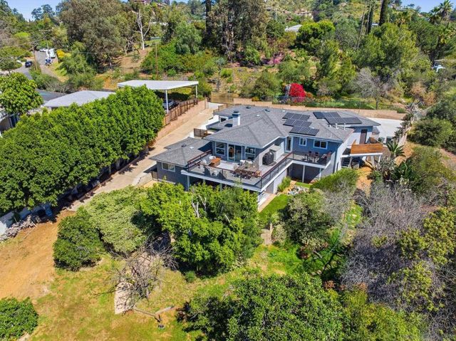 9257 Dillon Dr, La Mesa, CA 91941