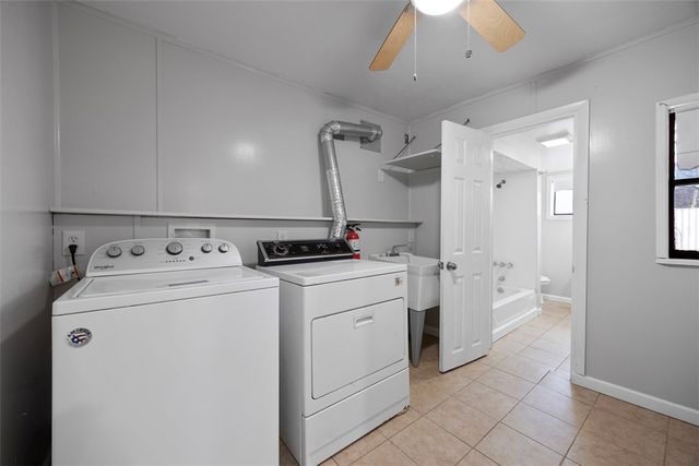 137 S 12th St, Pittsburgh, PA 15203