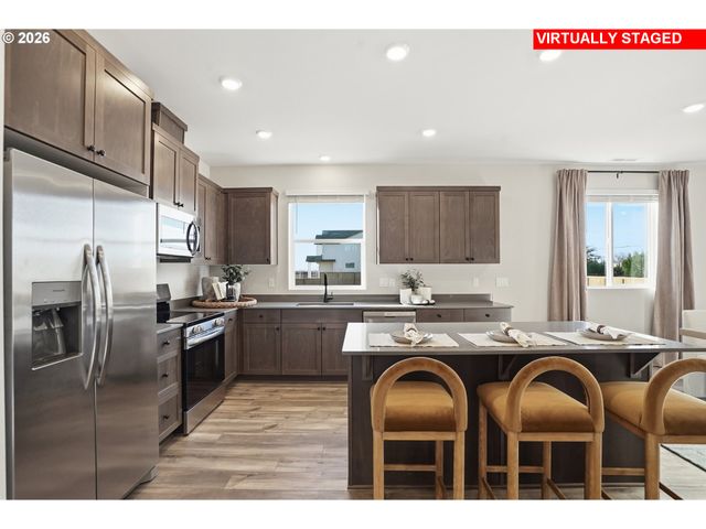 429 Ne Hunter Dr, Estacada, OR 97023