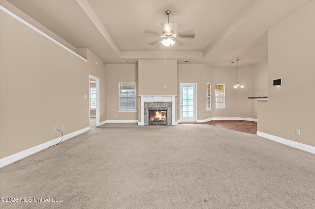 8699 N Courtly Circle, Olive Branch, MS 38654