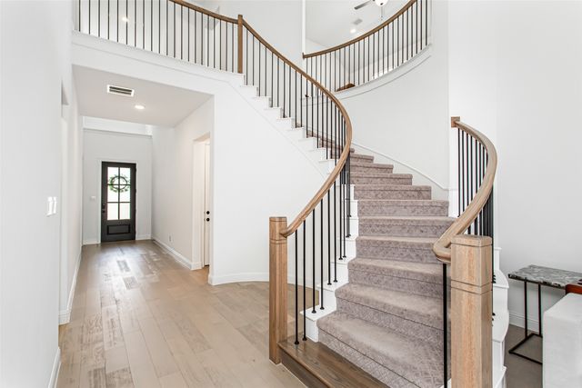 1812 Eric Metzger Way, Flower Mound, TX 75028