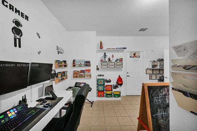 2666 SW 118th Rd, Miramar, FL 33025