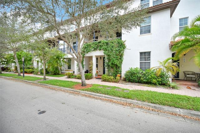 2666 SW 118th Rd, Miramar, FL 33025