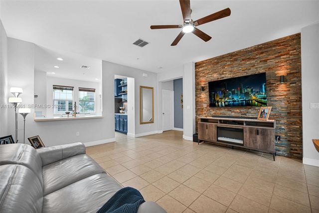 2666 SW 118th Rd, Miramar, FL 33025