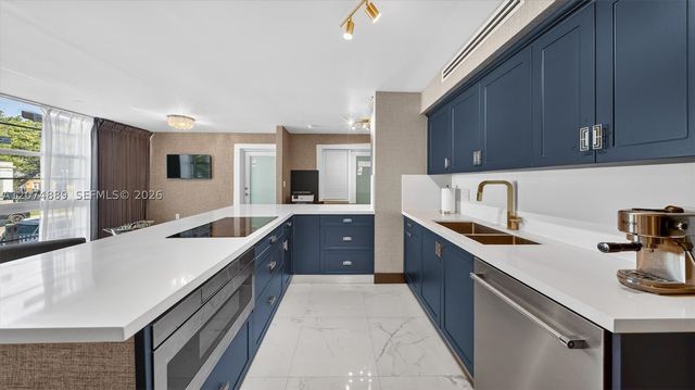 1400 Pennsylvania Ave 11, Miami Beach, FL 33139