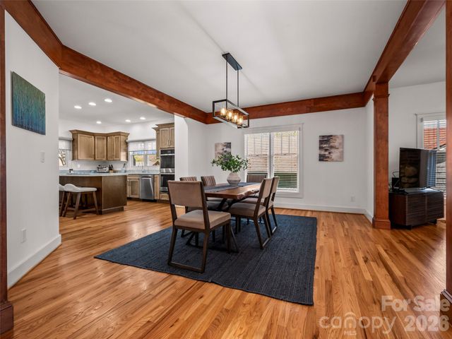 19 Lacoste Drive, Hendersonville, NC 28739