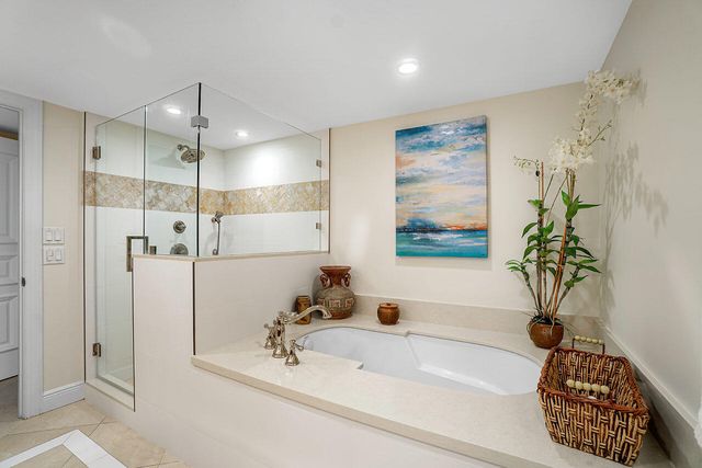 5080 N Ocean Drive 19d, Singer Island, FL 33404