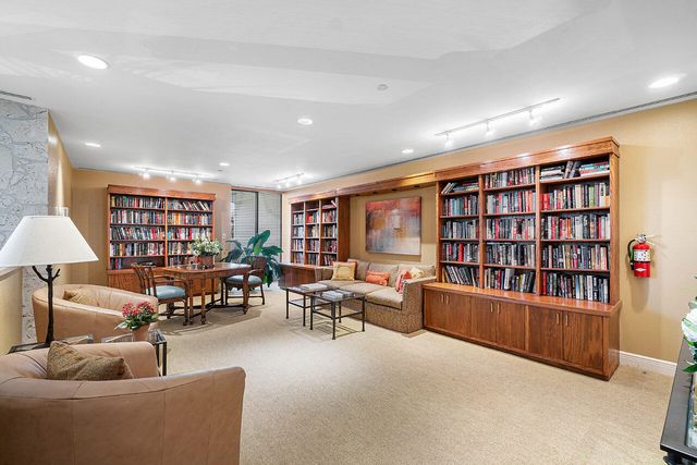 5080 N Ocean Drive 19d, Singer Island, FL 33404