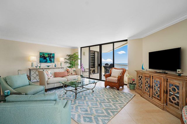 5080 N Ocean Drive 19d, Singer Island, FL 33404