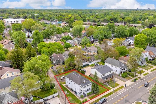 417 W Lincoln Avenue, Royal Oak, MI 48067