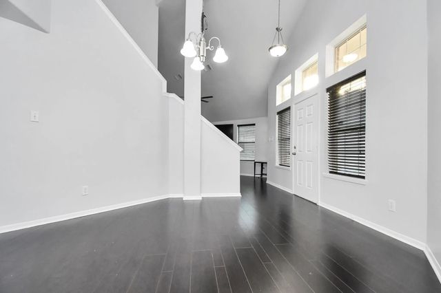 19111 Lakota Dr, Katy, TX 77449