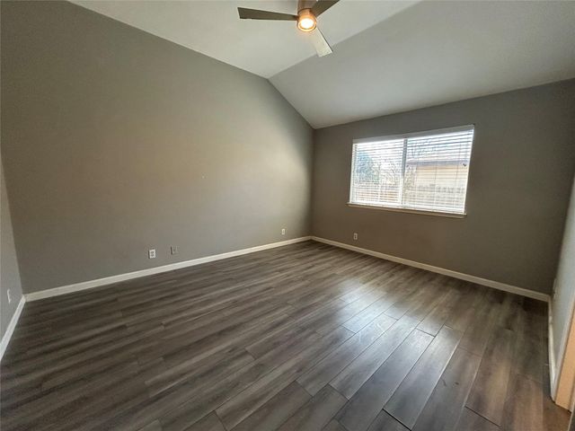 516 Jefferson LN, Georgetown, TX 78626