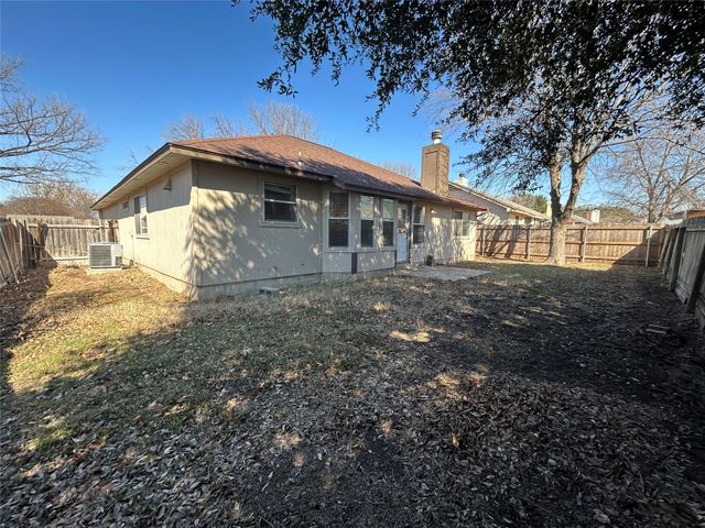 516 Jefferson LN, Georgetown, TX 78626