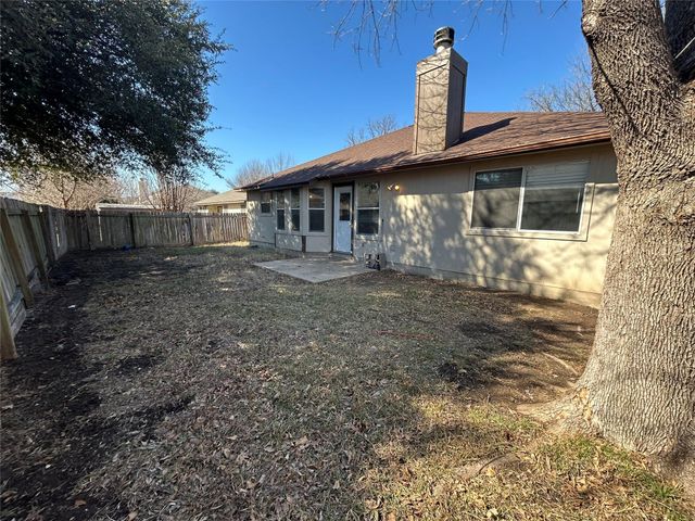 516 Jefferson LN, Georgetown, TX 78626