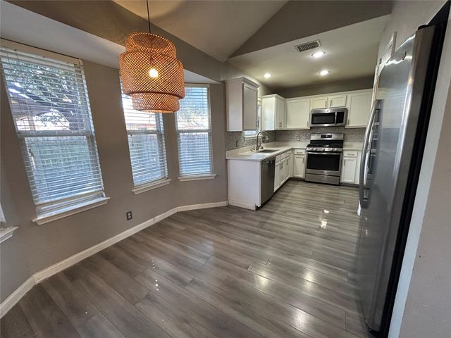 516 Jefferson LN, Georgetown, TX 78626