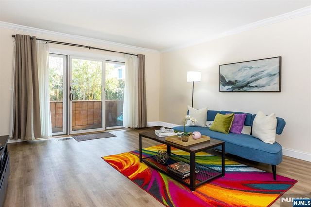 971 Bloomfield Avenue 12, Glen Ridge, NJ 07028