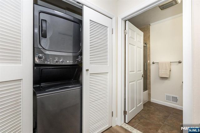 971 Bloomfield Avenue 12, Glen Ridge, NJ 07028