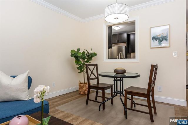 971 Bloomfield Avenue 12, Glen Ridge, NJ 07028