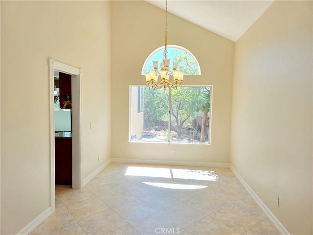 580 Calhoun, Corona, CA 92879