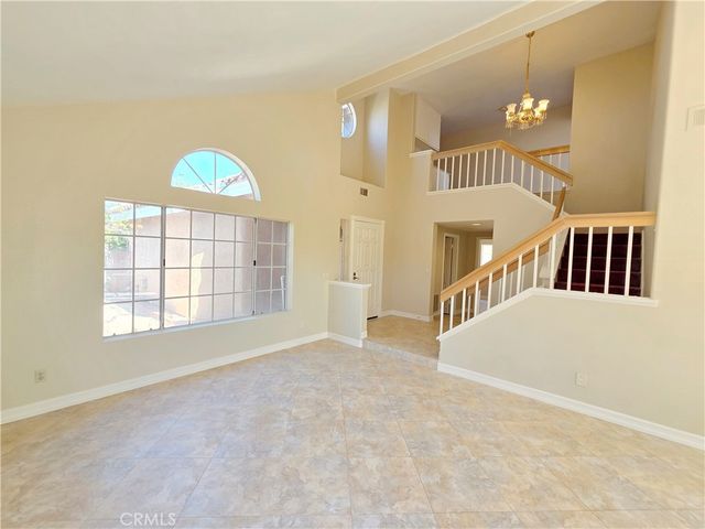 580 Calhoun, Corona, CA 92879