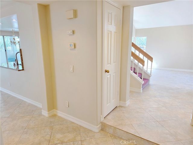 580 Calhoun, Corona, CA 92879