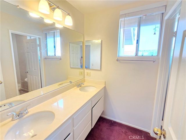 580 Calhoun, Corona, CA 92879