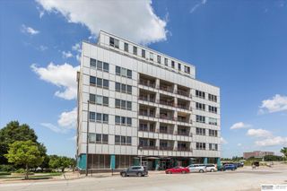 3000 Farnam Street # 4H, Omaha, NE 68131