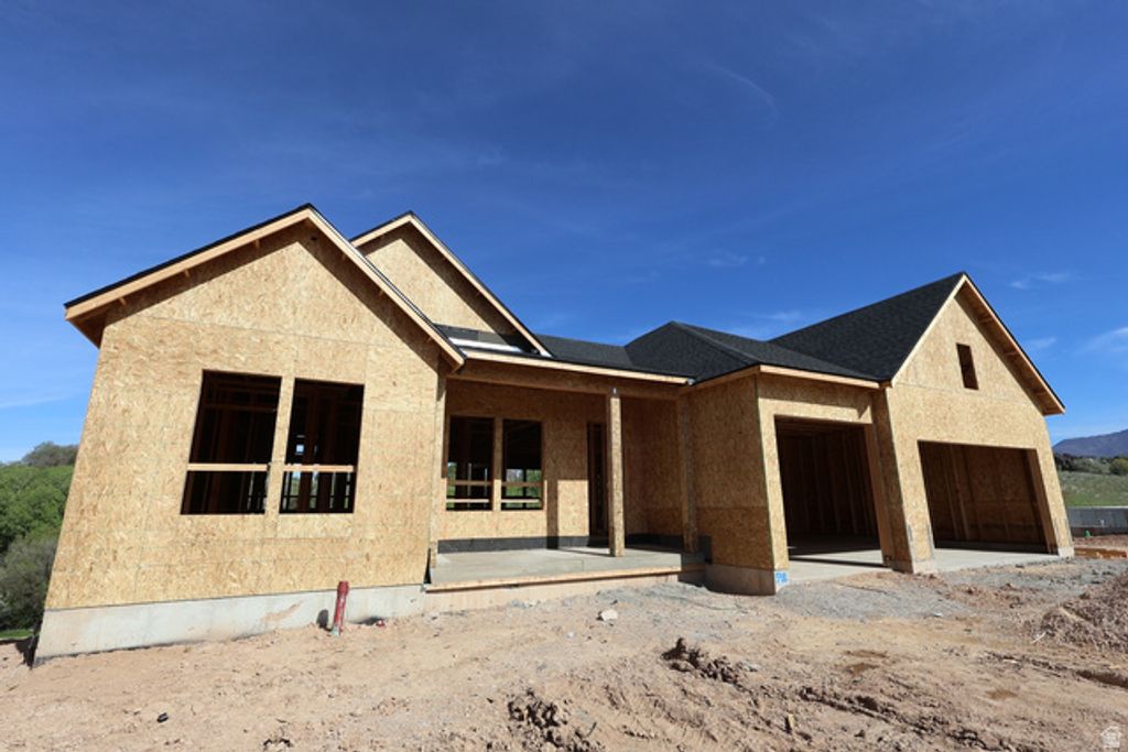 1229 E AMARYLIS WAY, Layton, UT 84040