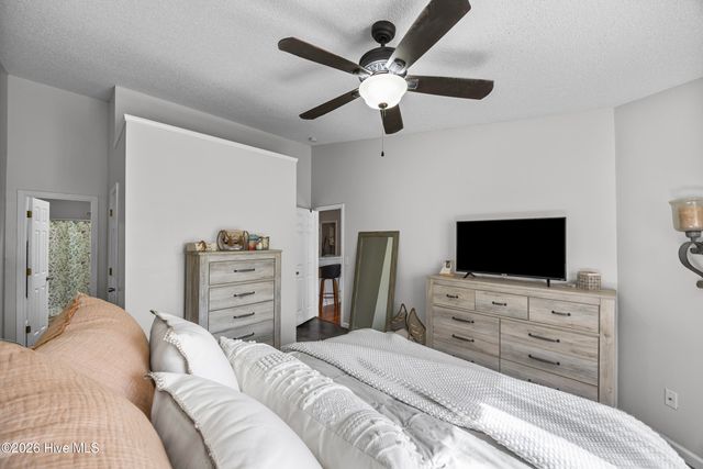 4138 Breezewood Drive Apt 201, Wilmington, NC 28412