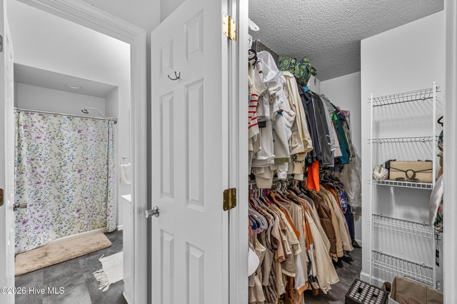 4138 Breezewood Drive Apt 201, Wilmington, NC 28412