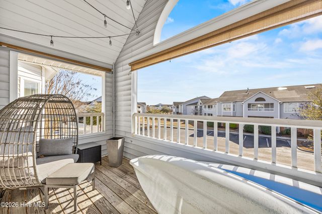 4138 Breezewood Drive Apt 201, Wilmington, NC 28412