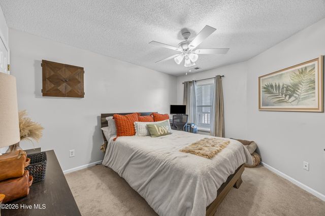 4138 Breezewood Drive Apt 201, Wilmington, NC 28412