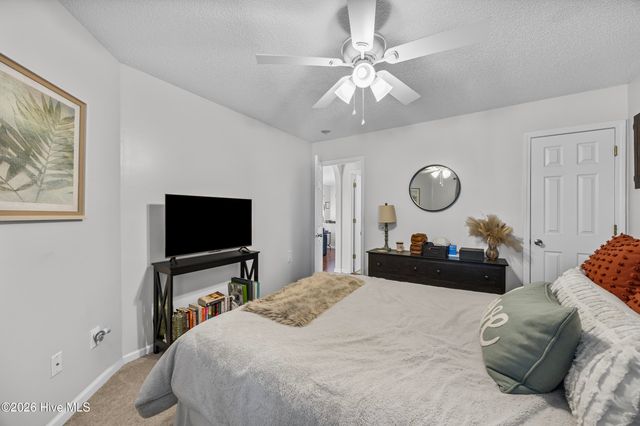 4138 Breezewood Drive Apt 201, Wilmington, NC 28412