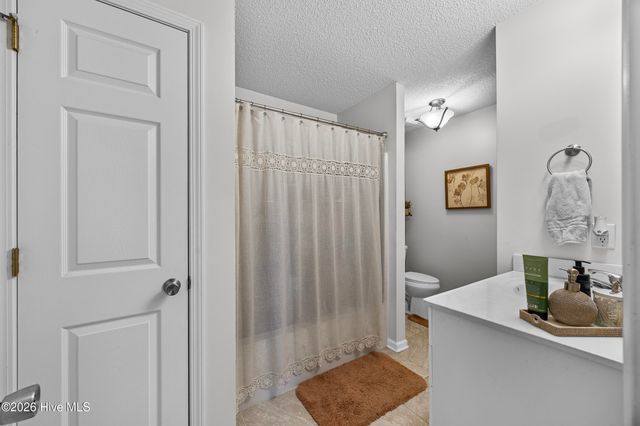 4138 Breezewood Drive Apt 201, Wilmington, NC 28412