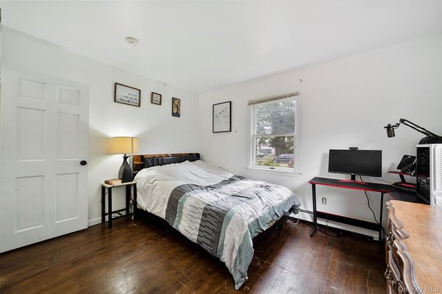 824 Lincoln Avenue, Bohemia, NY 11716